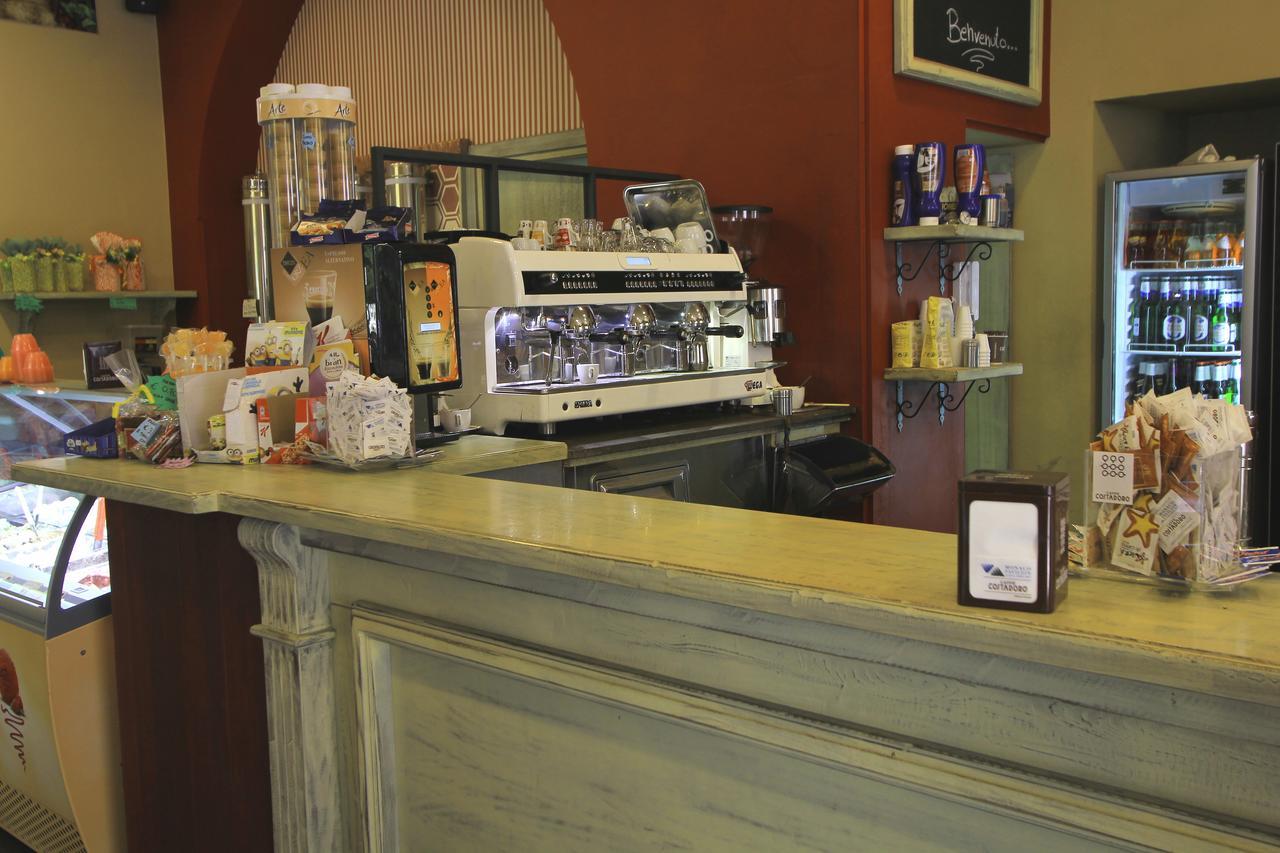 B&B Vitruvio Suites Formia Luaran gambar
