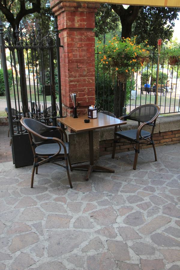 B&B Vitruvio Suites Formia Luaran gambar